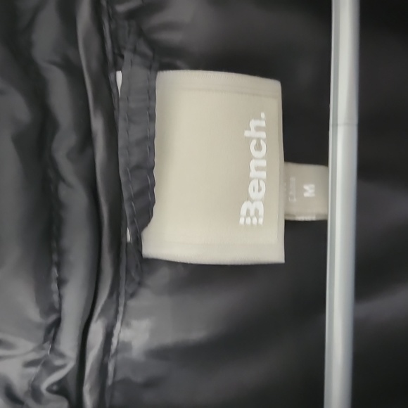 Bench zipper available Medium size - Picture 3 of 3